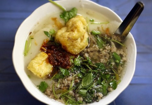 Top 10 quán ăn vặt ngon nhất Hà Nội