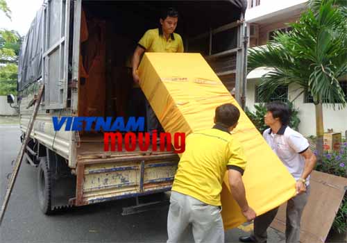 Dịch vụ chuyển nhà trọn gói Vina Moving tại quận tân phú, TPHCM