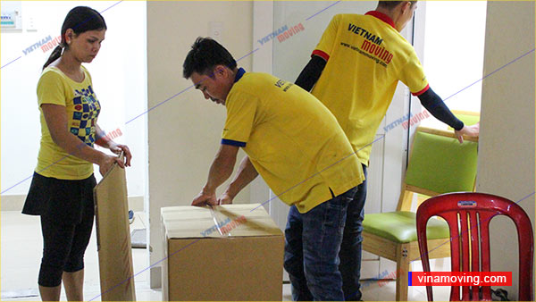 Đội ngũ nhân viên chu đáo, nhiệt tình-Dịch vụ chuyển nhà trọn gói quận Gò Vấp uy tín chuyên nghiệp