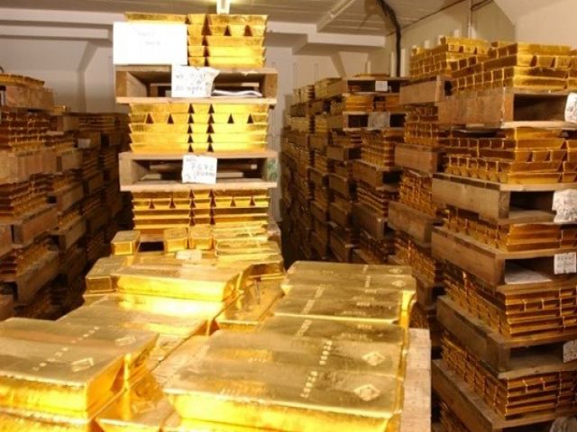 Top 10 nước dự trữ vàng lớn nhất thế giới