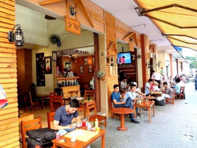 Chuyển quán cà phê có nên nhờ công ty dịch vụ chuyển nhà