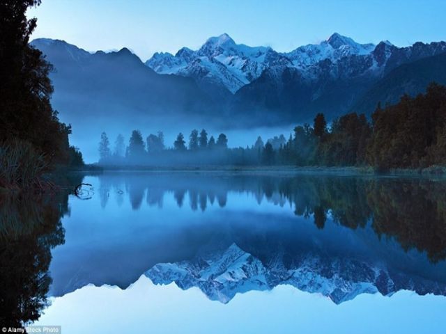 Ngất ngây với top 10 hồ nước đẹp nhất thế giới