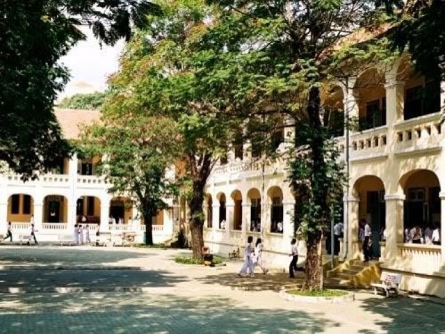 Top 10 trường có kiến trúc đẹp nhất Việt Nam