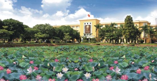 10 Trường đại học đẹp nhất Việt Nam