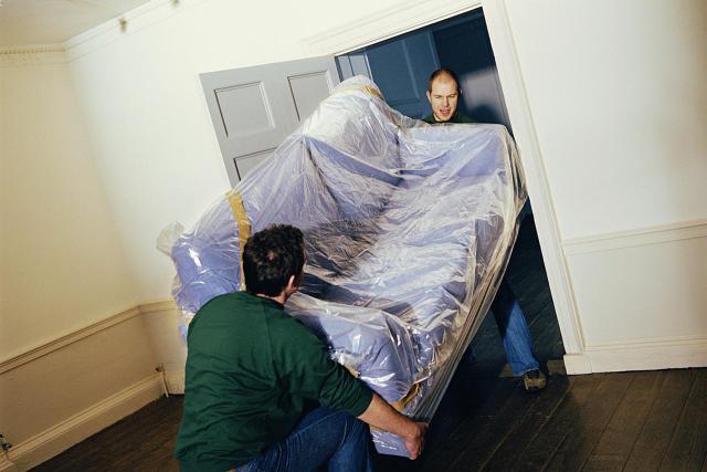  chuyển ghế sofa khi chuyển nhà