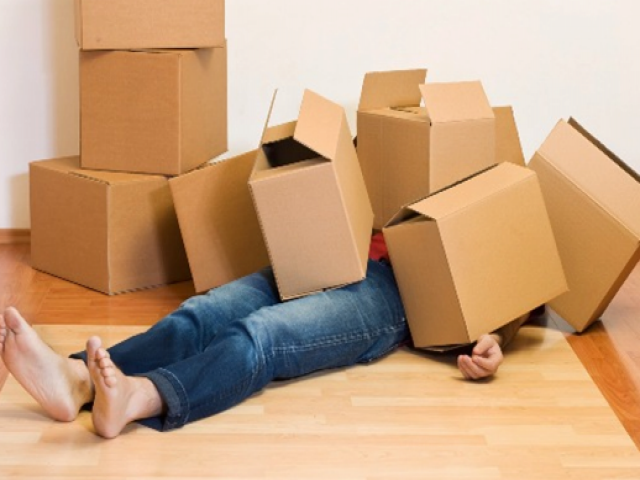 Dịch vụ chuyển nhà giá rẻ Vina Moving